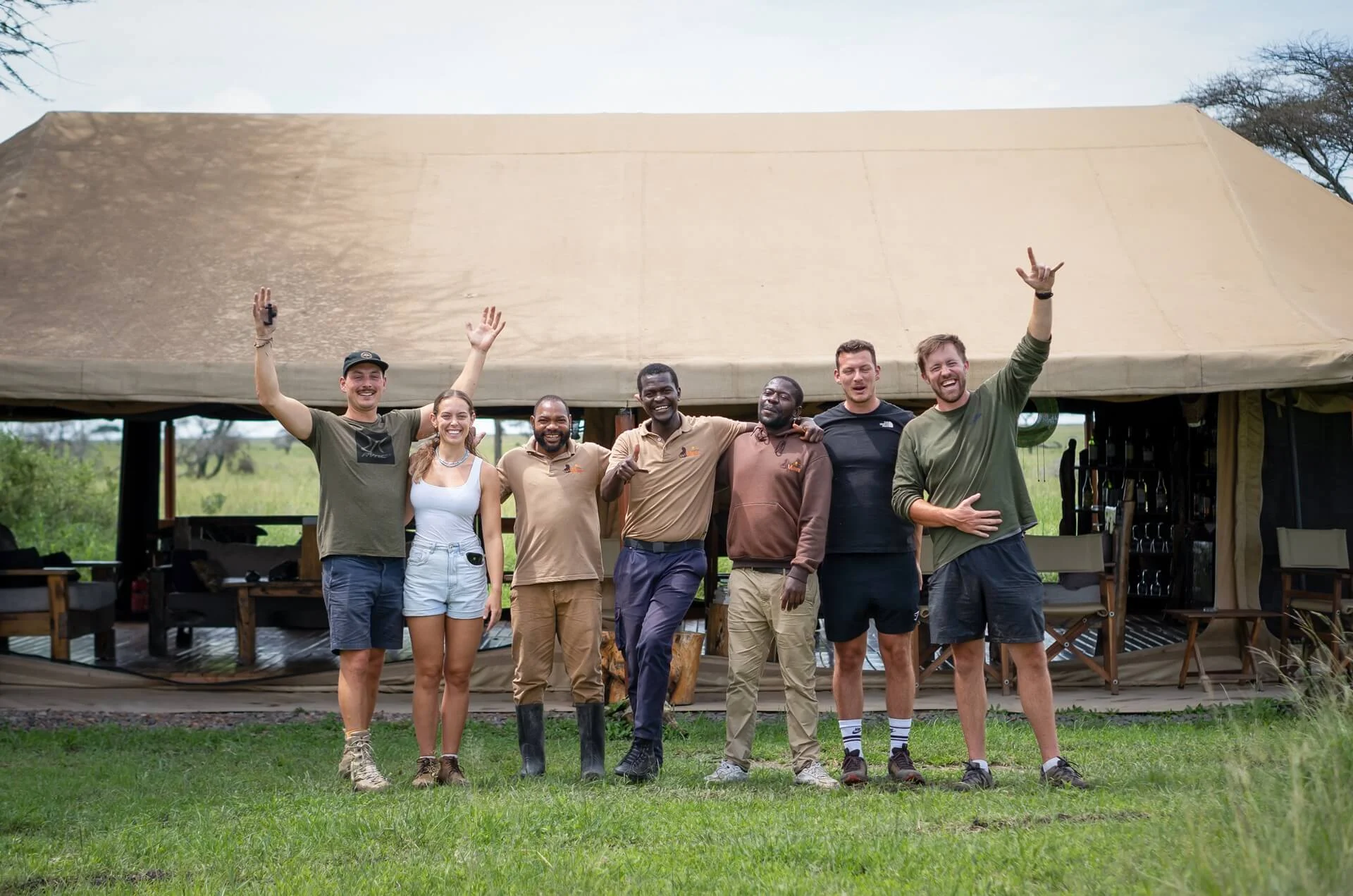 camp-team-and-guests-mawe-tented-camp.webp